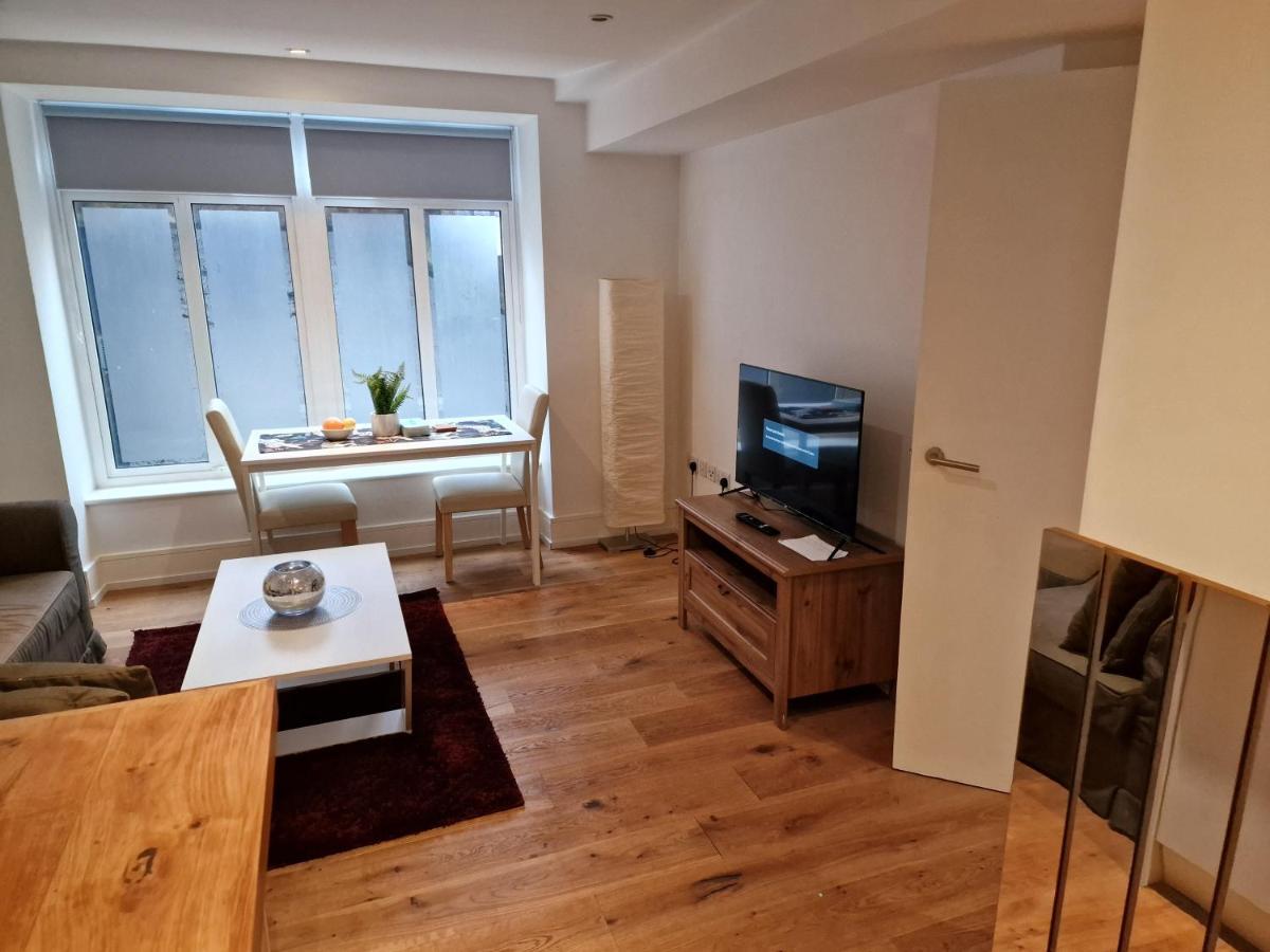 Lovely 1-Bed Apartment In London Ngoại thất bức ảnh