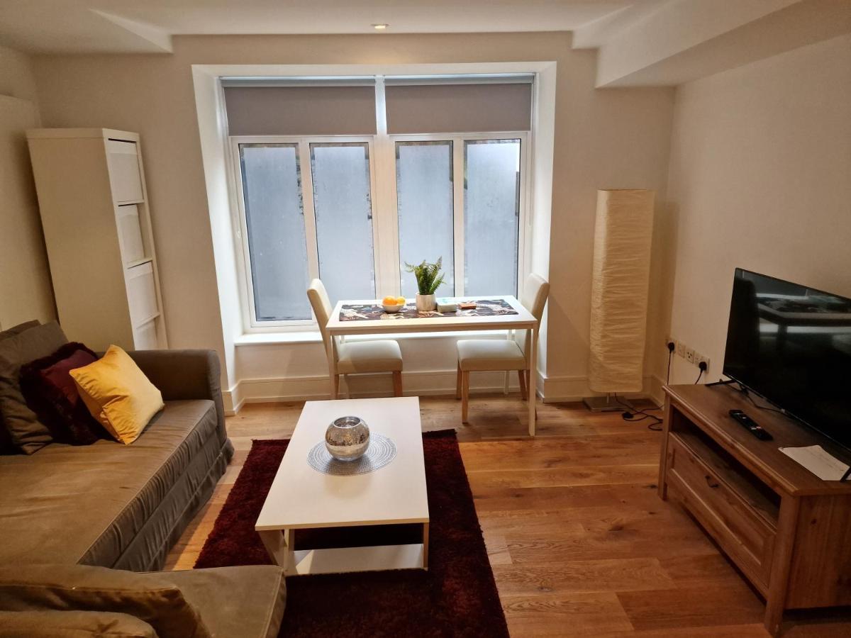 Lovely 1-Bed Apartment In London Ngoại thất bức ảnh